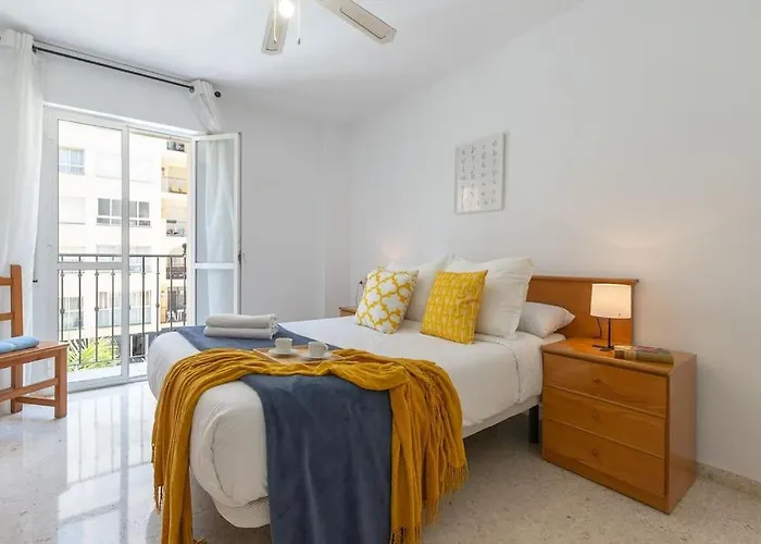 Apartamento Beach Апартаменти Фуенхірола